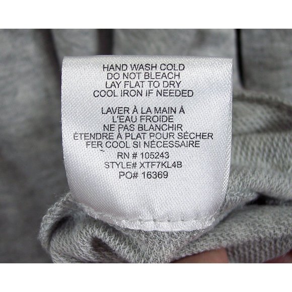 NEW Bobeau 3X Top Rose Applique Cold Shoulder Long Sleeves Heather Gray NWT - Picture 13 of 13